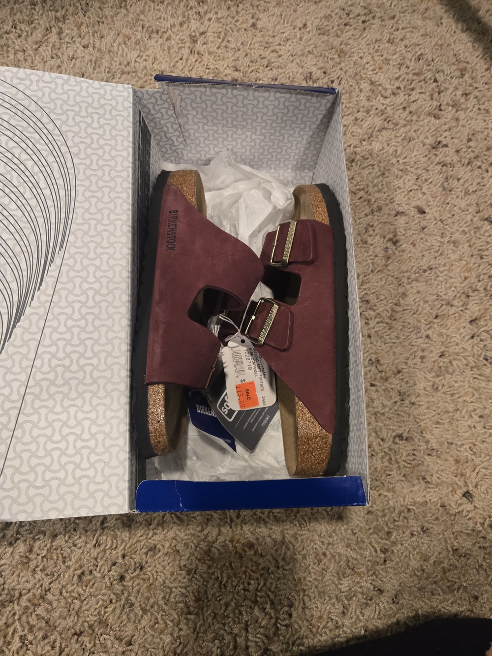 Birkenstock Arizona Women's Sandal in Burgundy with Gold Buckles Size 6